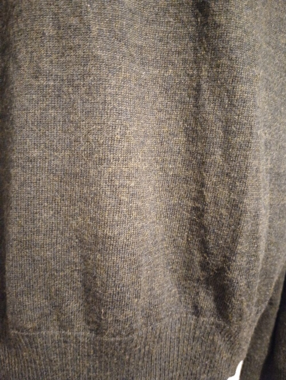 Apt. 9 Dark Green V-Neck Wool & Acrylic Sweater Size Large - Picture 9 of 9